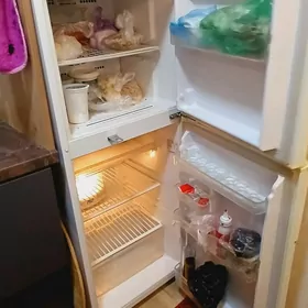 Holodilnik  Холодильник