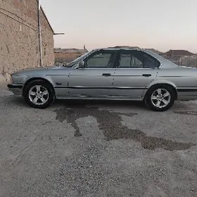 BMW 535 1990