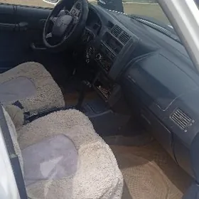 Toyota RAV4 1996