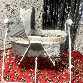 Лука кроватька музыкальная