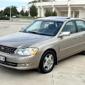Toyota Avalon 2003