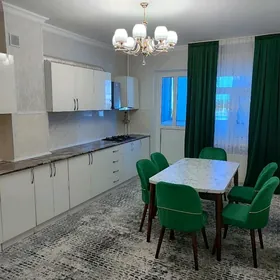 Элитка 3 ком. 3 этаж.