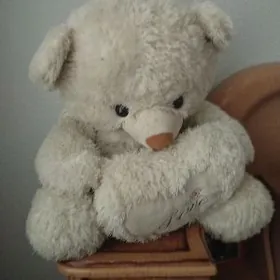 плюшевый мишка