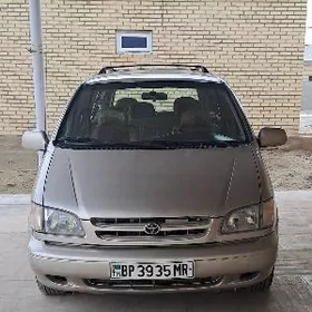 Toyota Sienna 1998