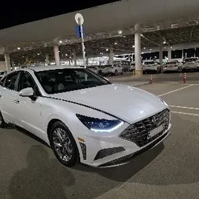 Hyundai Sonata 2020