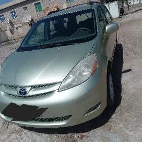 Toyota Sienna 2009