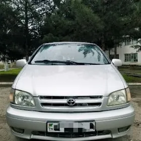 Toyota Sienna 2002