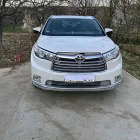 Toyota Highlander 2016