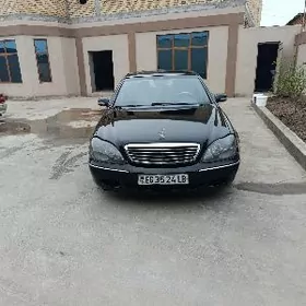 Mercedes-Benz S-Class 2002