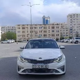 Kia Optima 2020