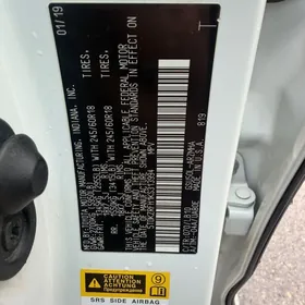 Toyota Highlander 2019