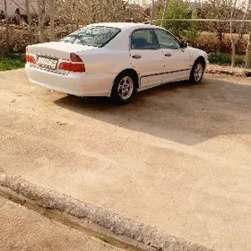 Mitsubishi Diamante 1997