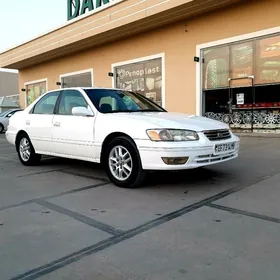 Toyota Camry 1998