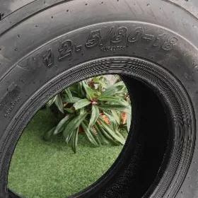 Traktor JCB 12.5/80-18