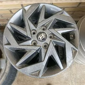 Hundaý elantra disge 16