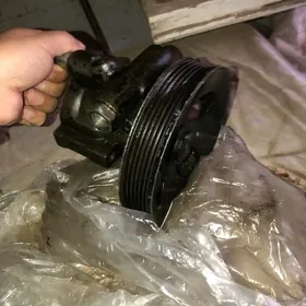 Руловой усилитель (BMW)