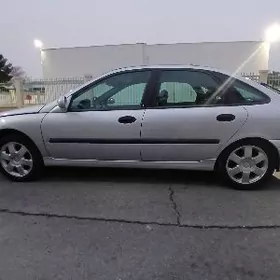 Renault Laguna 1 2001