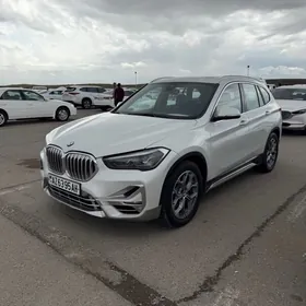 BMW X1 2021