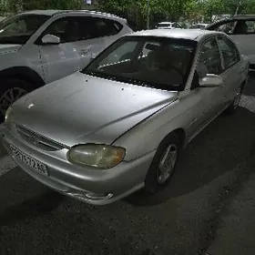 Kia Sephia 2000