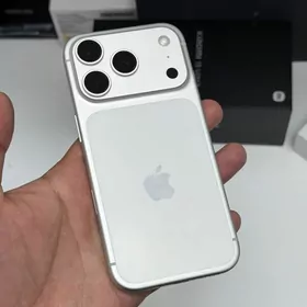 iPhone 17 Pro 256gb 5 gezek