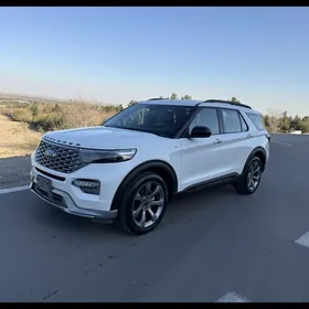 Ford Explorer 2024