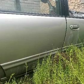 gapylar. galan zatlar aşakda