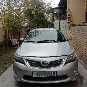 Toyota Corolla 2011