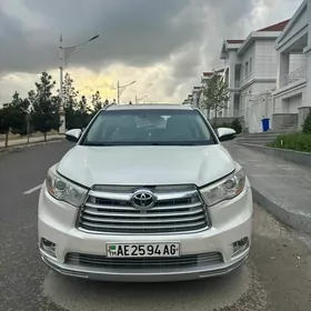 Toyota Highlander 2016