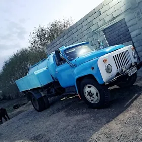 UAZ Profi 1986
