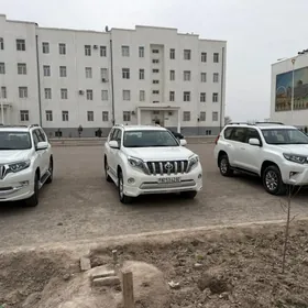 Toyota Land Cruiser Prado 2014