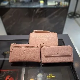 Tergan ženskiy nabor