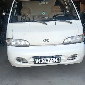 Hyundai H100 2002