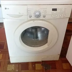 Машинка стеральная