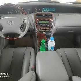 Toyota Avalon 2003