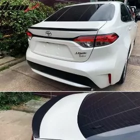 Corolla Spoiler Banan