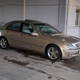 Mercedes-Benz C-Class 2002