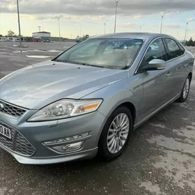 Ford Mondeo 4 2013