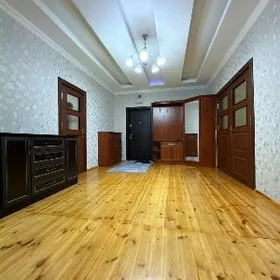 Mir2 3komnat kwadrat prihoska