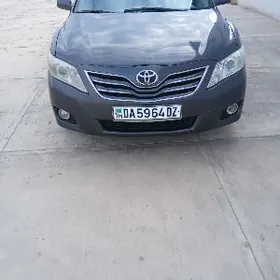 Toyota Camry 2010