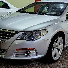 Volkswagen CC 2011