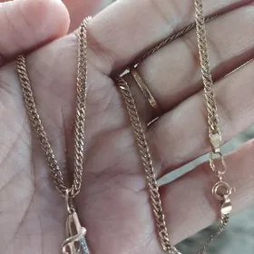 Rossiyskiy sepochka kulon.