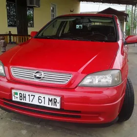 Opel Astra 2004