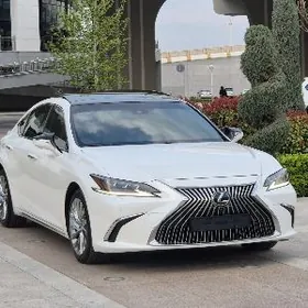 Lexus ES 350 2020