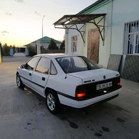 Opel Vectra 1990