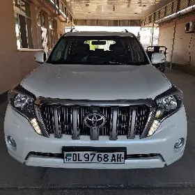 Toyota Land Cruiser Prado 2015