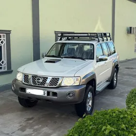 Nissan Patrol 2013
