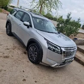 Nissan Pathfinder 2022