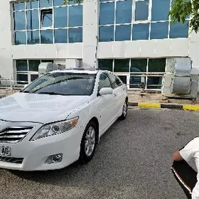 Toyota Camry 2010