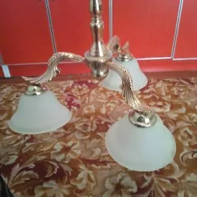 люстра lýustra