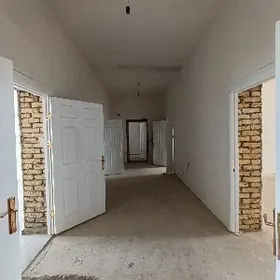 Элитка 3нжи Этаж 4комнат 258м²